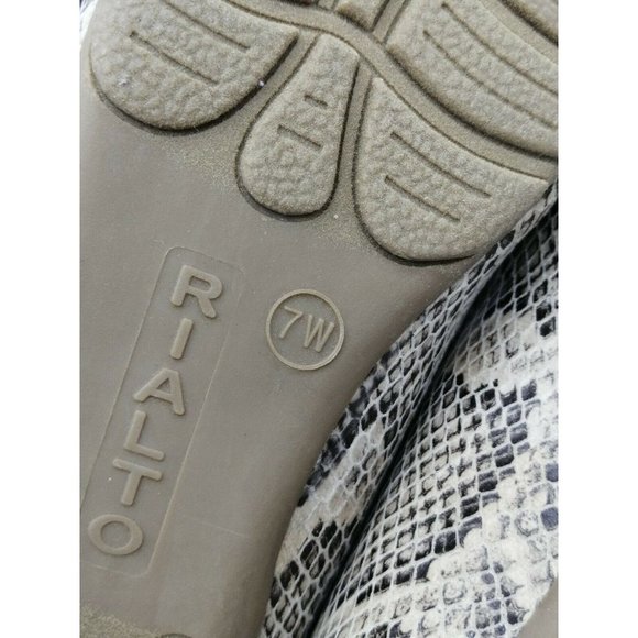 Rialto Guiding Loafer Flats Snakeskin Print Women's US 7W New - Picture 9 of 11